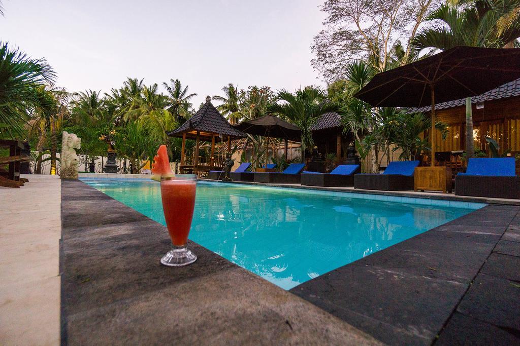 Lembongan D'Licks Villa Exteriör bild