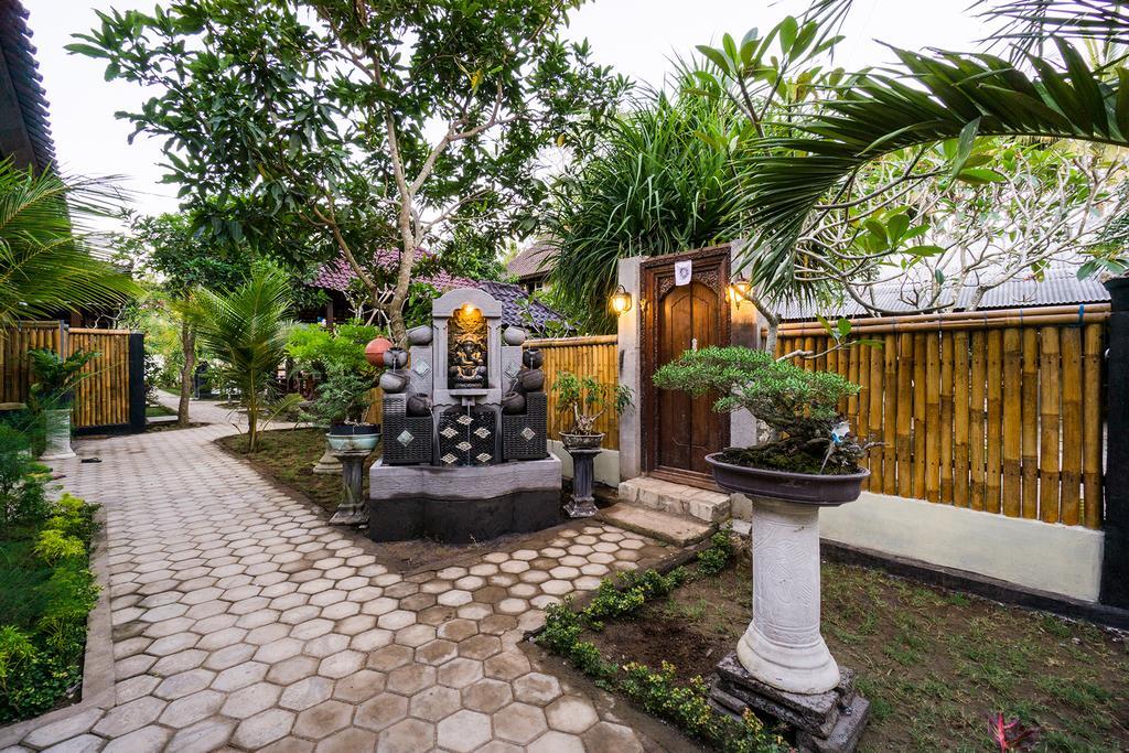 Lembongan D'Licks Villa Exteriör bild