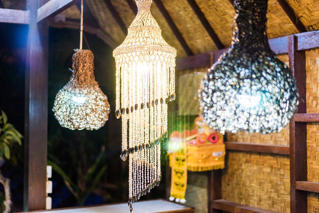 Lembongan D'Licks Villa Exteriör bild