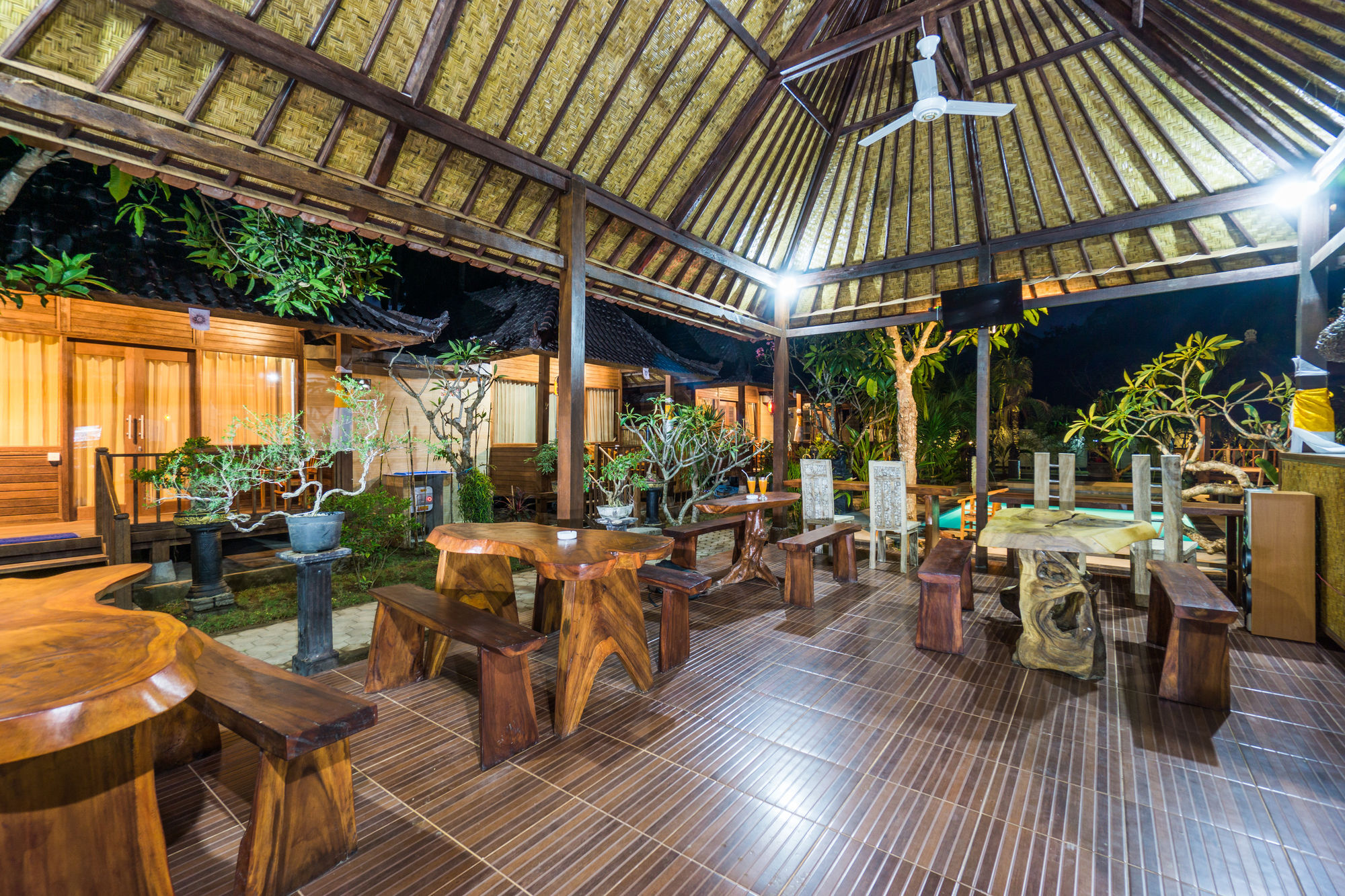 Lembongan D'Licks Villa Exteriör bild
